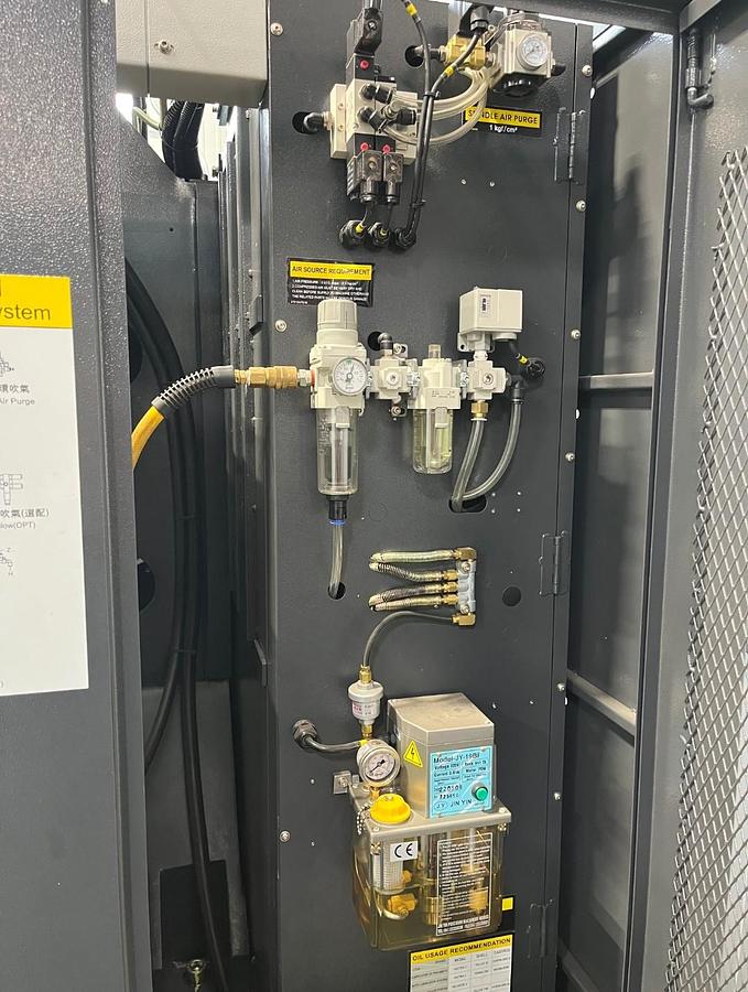 SALE!! LEADWELL V-42AF 3 Axis Vertical Machining Center