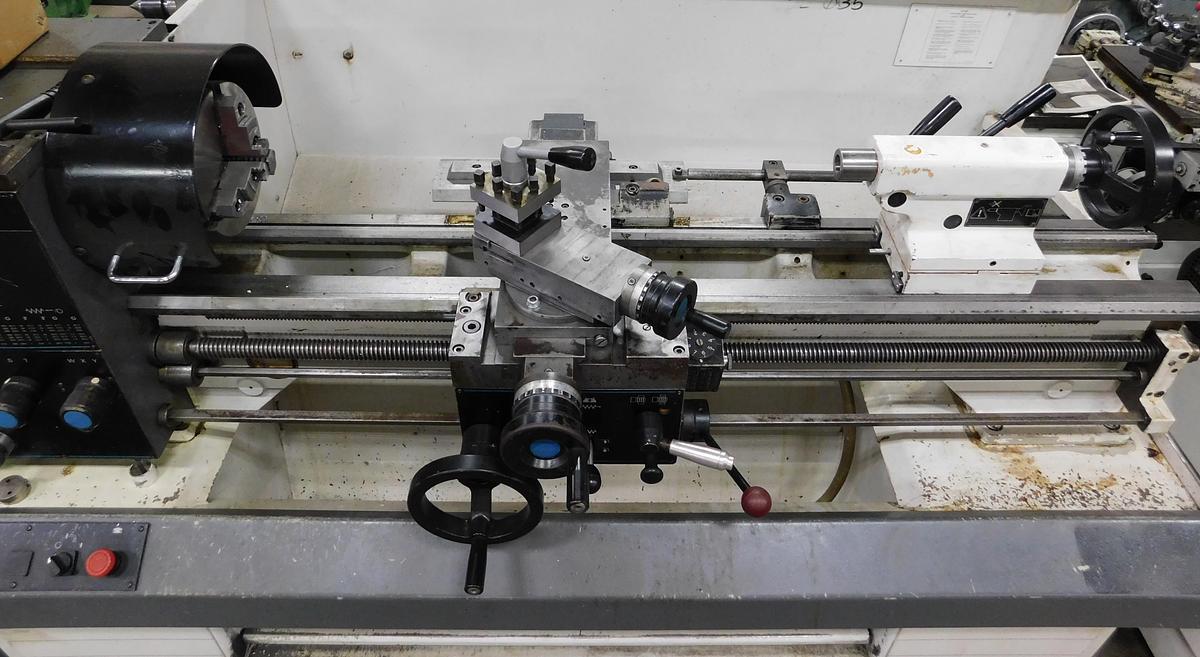 Used Clausing Colchester S2500