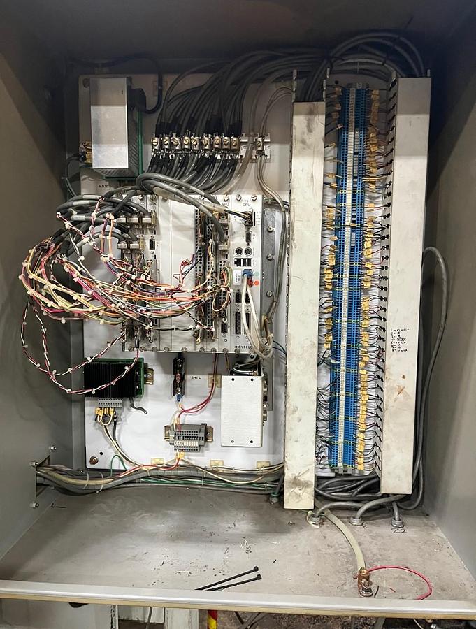 Used 1992 Pacific 14' x 230 Ton Fabri Former CNC Press Brake FF230-14IIS