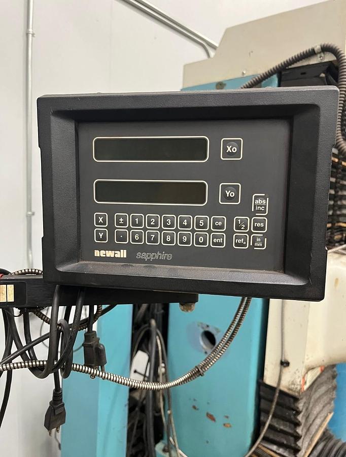 Used 2000 Acra Vertical Milling Machine MM2V