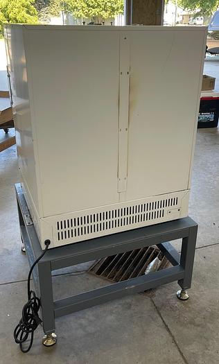 Used 2013 Yamato Programmable Convection Oven DKN600