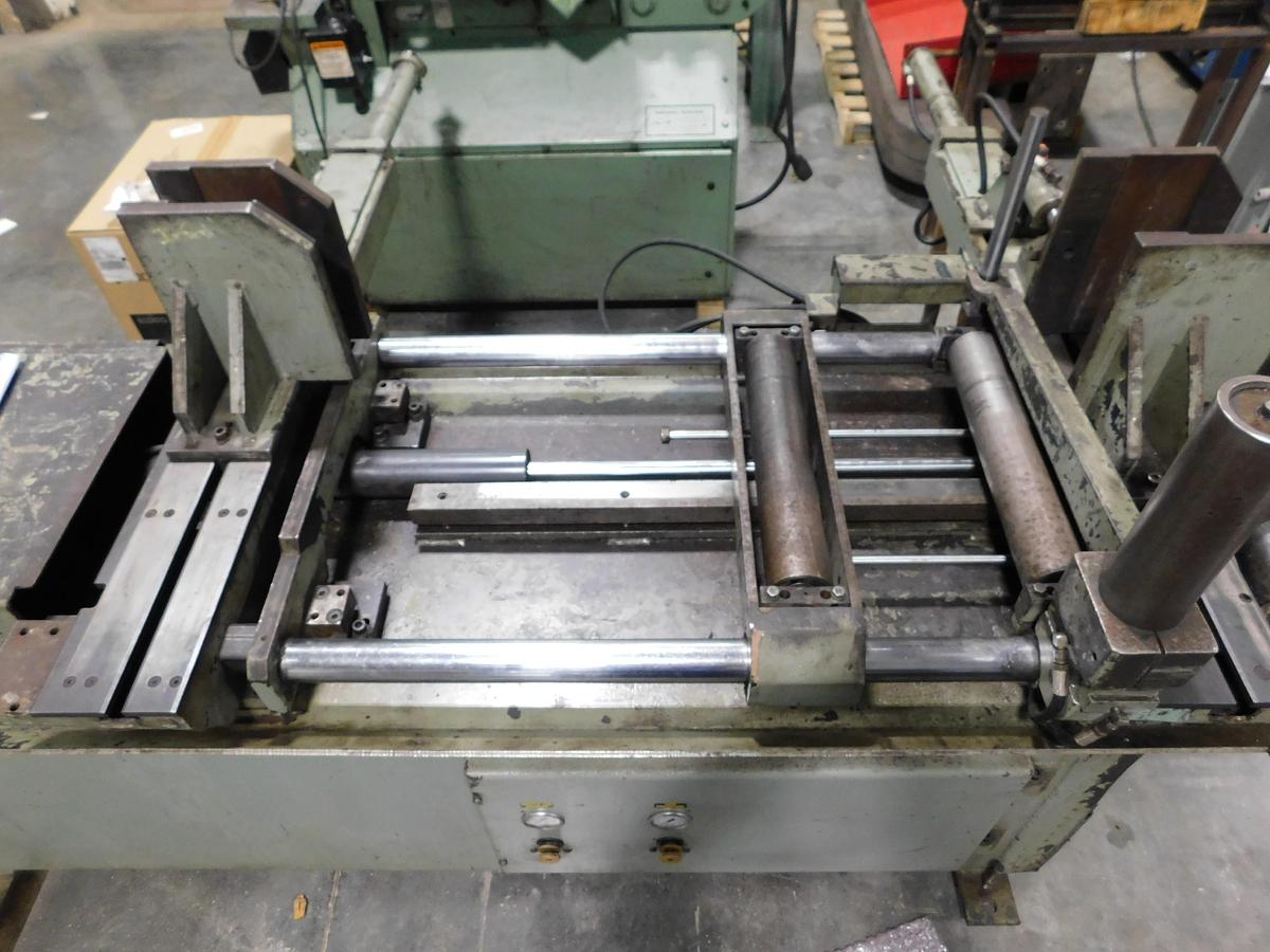 Used 1998 Hyd-Mech V-18A