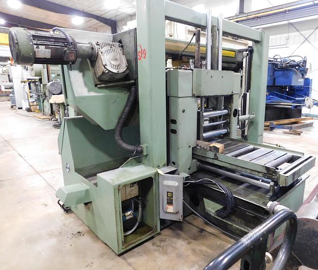 Used Hyd-Mech H18A 18" x 18" Automatic Horizontal Bandsaw H18A
