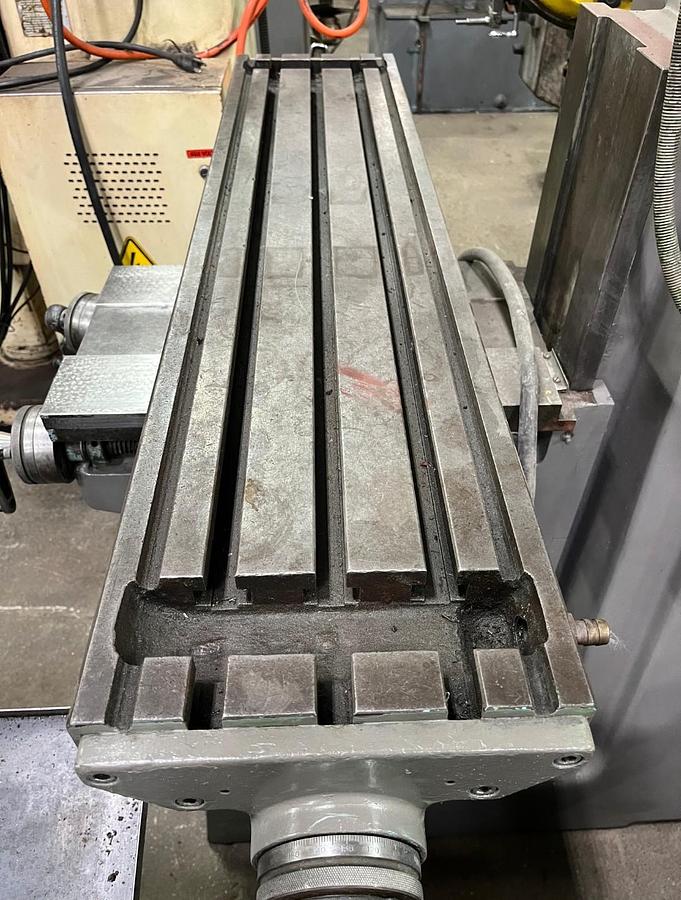 Used Summit Vertical Milling Machine