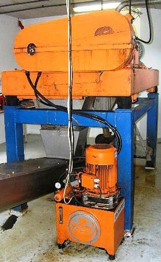 Used KHD-HUMBOLDT S3-0 sludge dewatering decanter