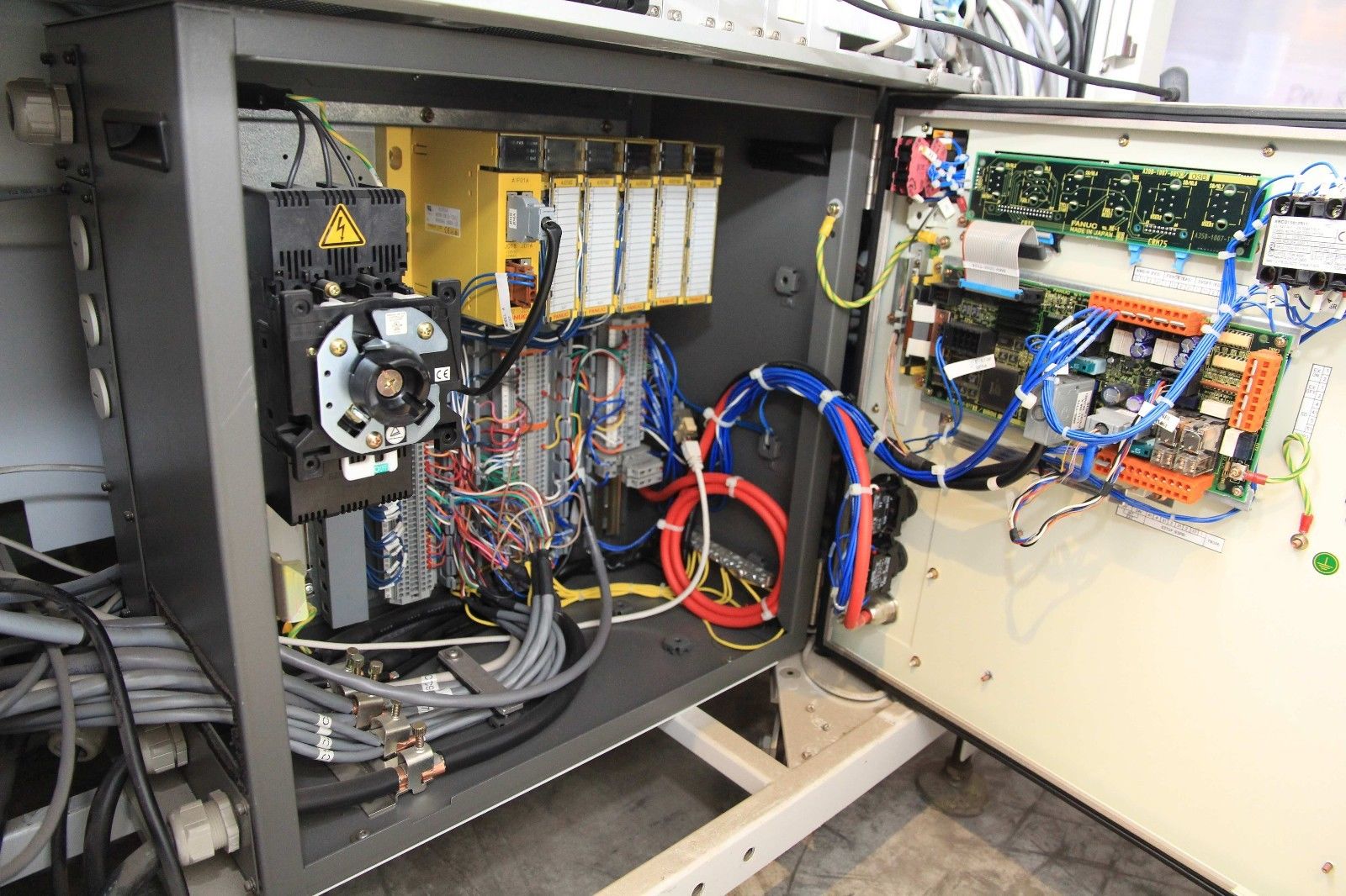 Used Fanuc Robot M-6iB 6C - from Magellan FSI Immersion Cleaning System