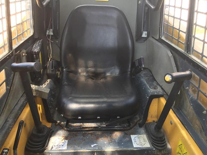 Usato 2006 GEHL 3840