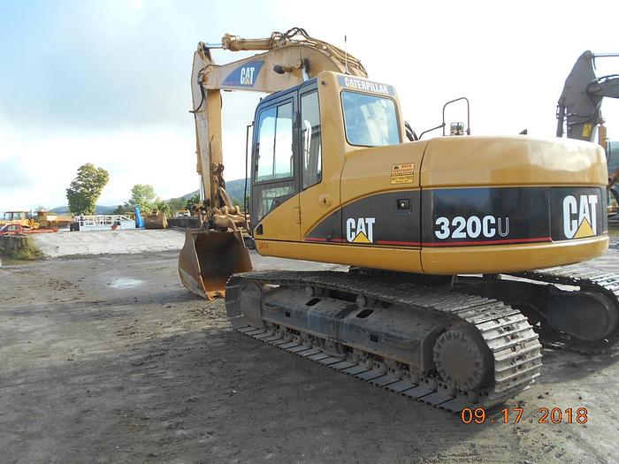 Used 2001 CATERPILLAR 320C U