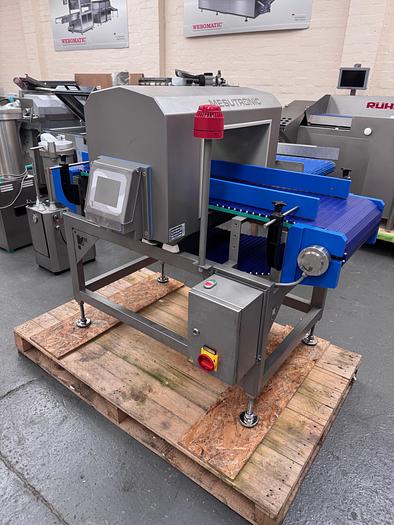 Used Mesutronic  MN7.0 500/300 Metal Detector