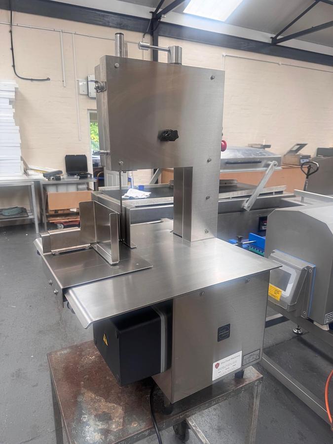 Used 2024 MEDOC ST270 Bandsaw