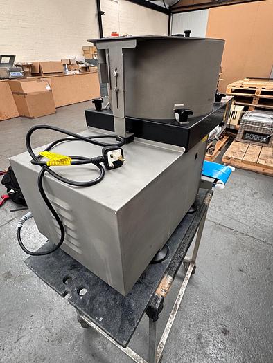 Used 2024 Deighton Formatic R2200 Burger Machine