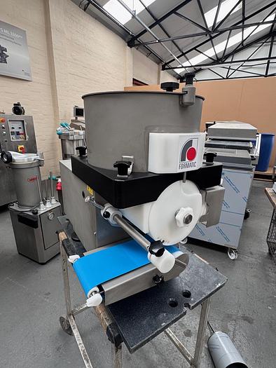 Used 2024 Deighton Formatic R2200 Burger Machine