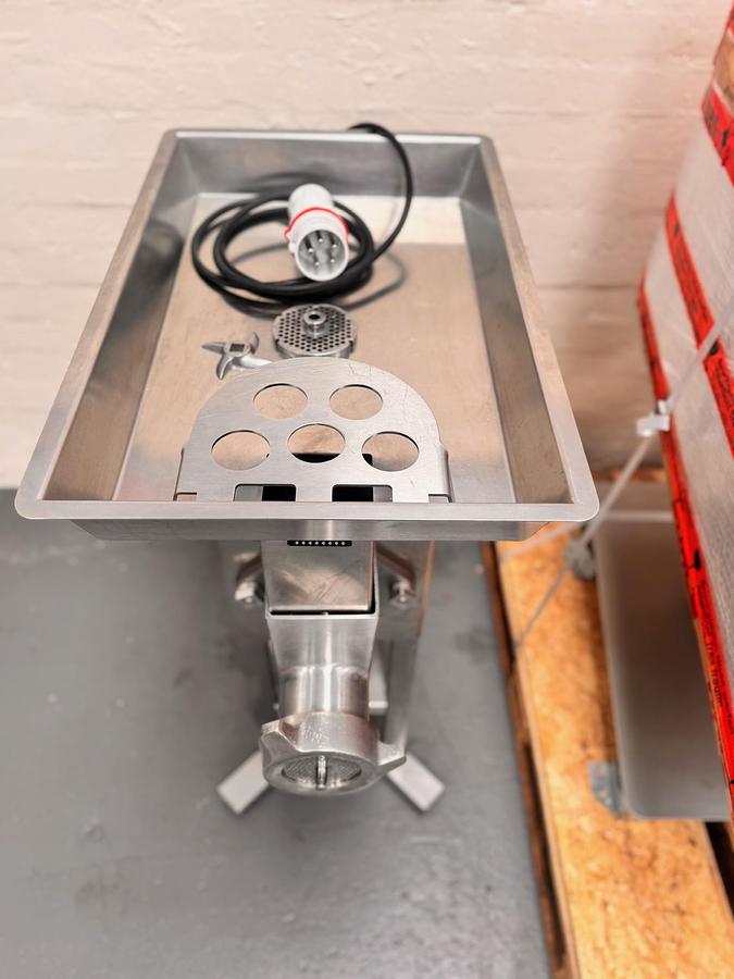 Used 2023 MEDOC TM32/S Mincer