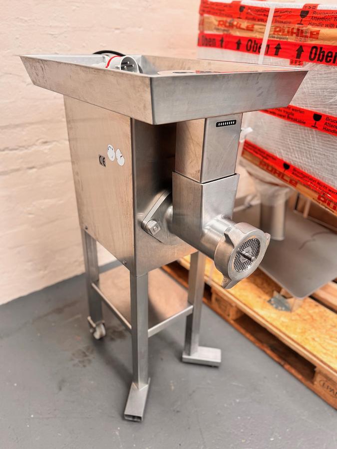 Used 2023 MEDOC TM32/S Mincer