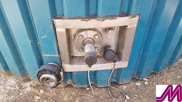 Used 10,000 Litre Stainless Steel Insulated Jacked and Pressed Steel Clad Tank with Top Mounted Agitator