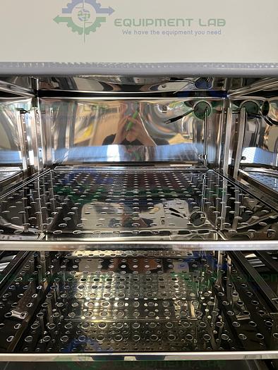 Used Nuaire NU-8700 Autoflow IR Water-Jacketed CO2 Dual Stacked Incubator