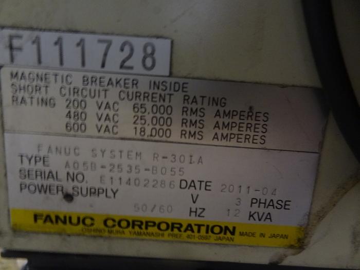 Used FANUC R2000iB/210F 6 AXIS CNC ROBOT W/R30iA CONTROLS