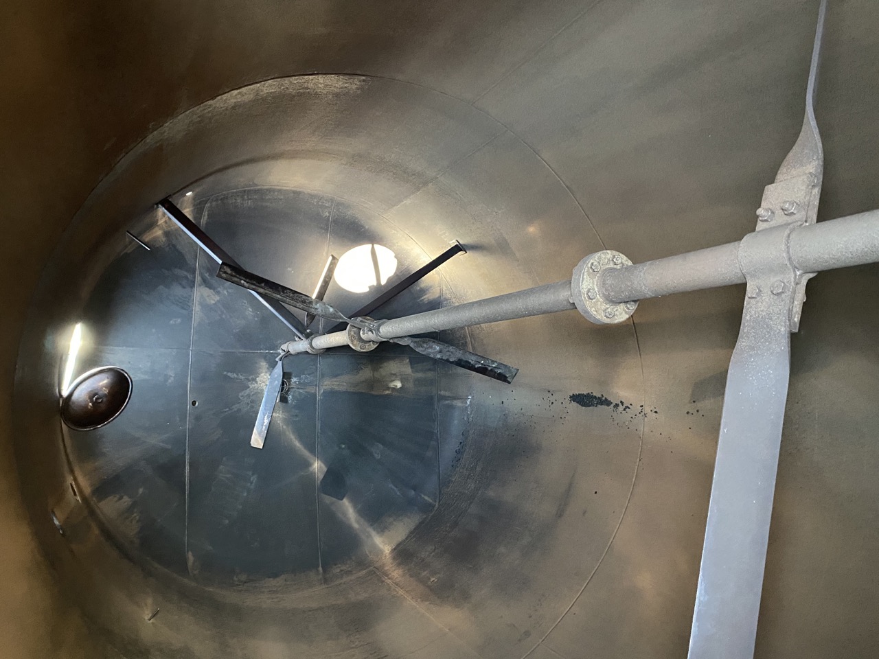 Usato Serbatoio con agitatore, da 37000 Litri