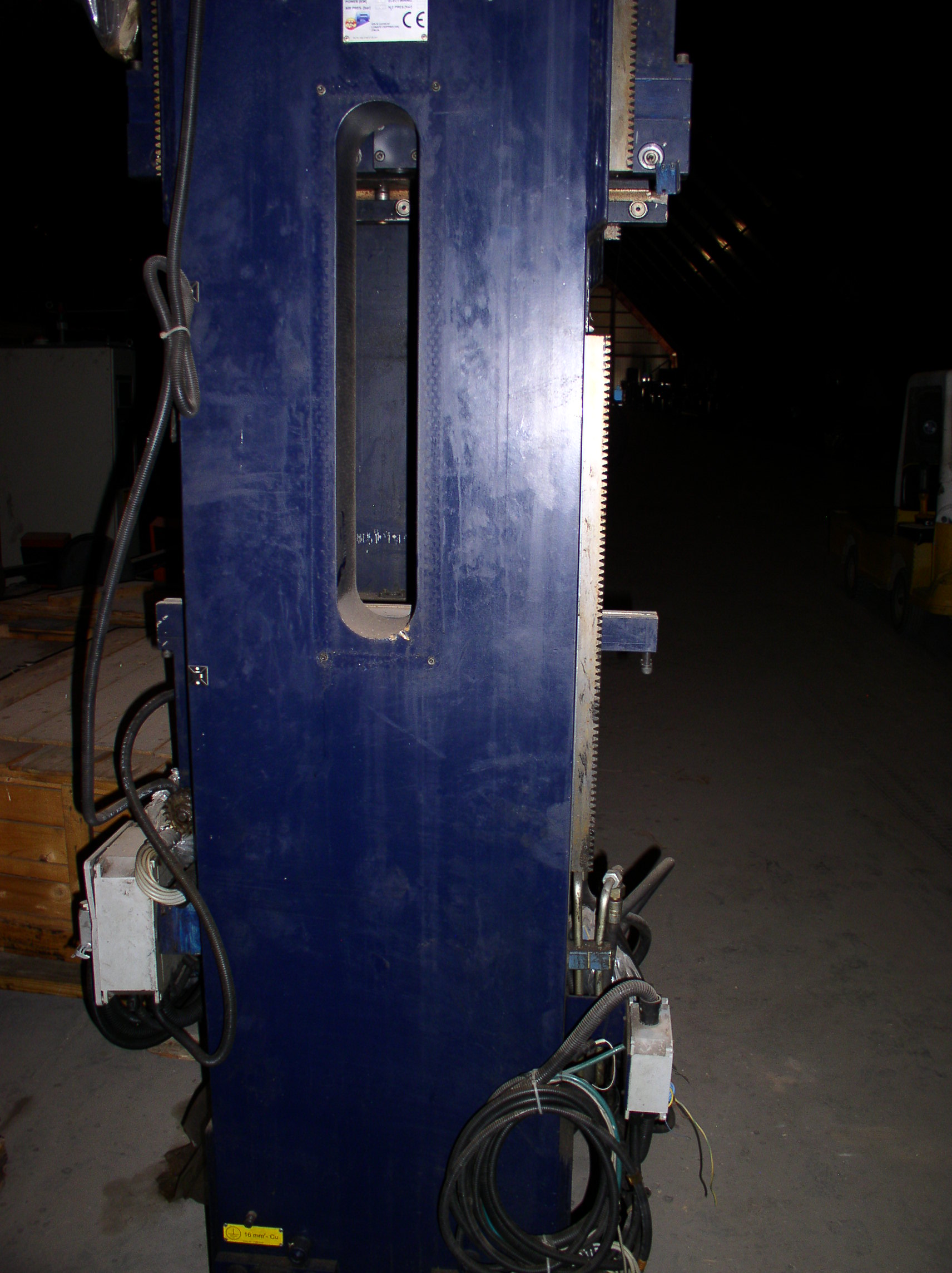 Used 200 Ton Rutil Up-Acting Hydraulic Press; Housing Type; Mfg. 2005; Low Profile; P.O.R.