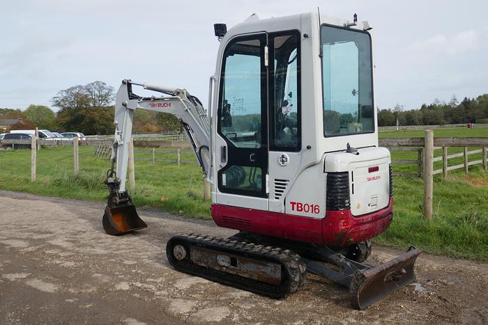 Used 2008 TAKEUCHI TB016