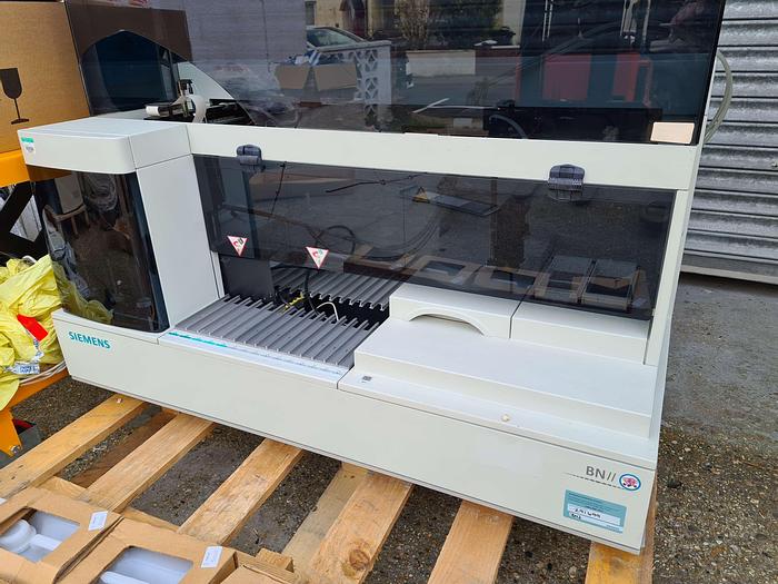 Used Siemens BNII nephelometer
