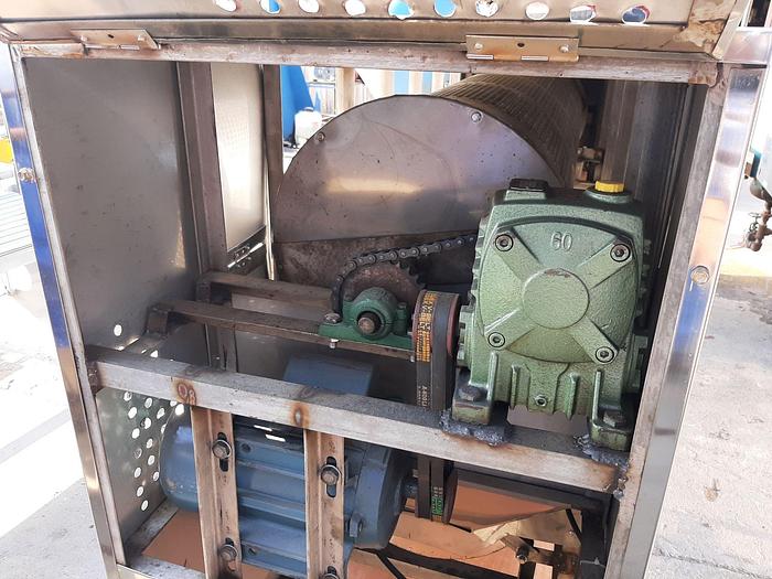 Used Cutter, Stem, Chili Peppers, S/st, (2) Perforated Drums #C744823