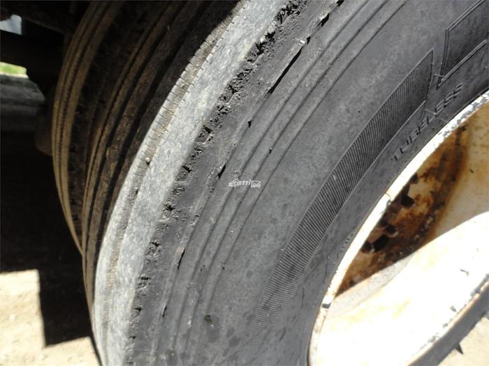 Used 1996 FORD F800