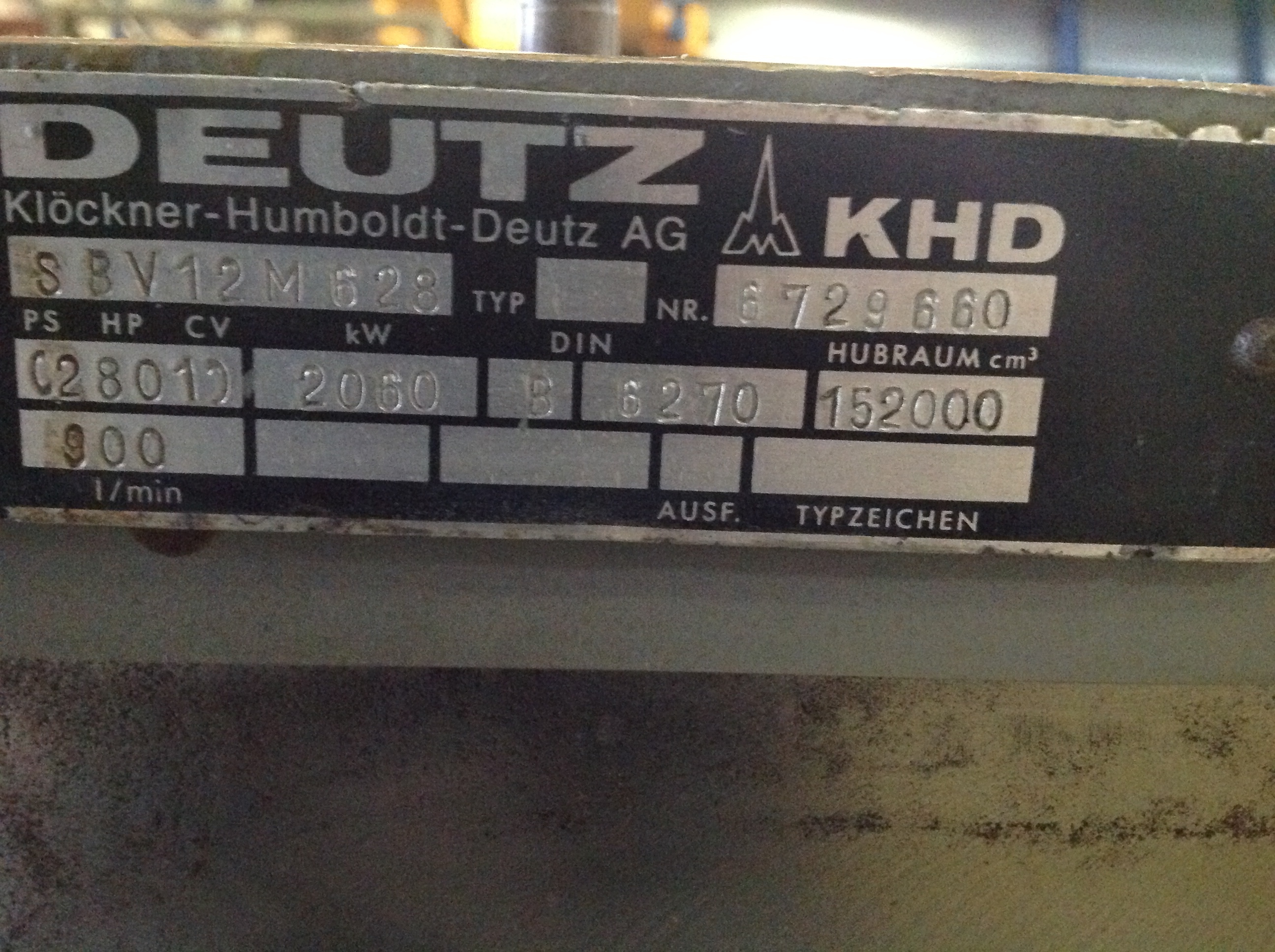 Used CYLINDER BLOCK DEUTZ SBV12M628