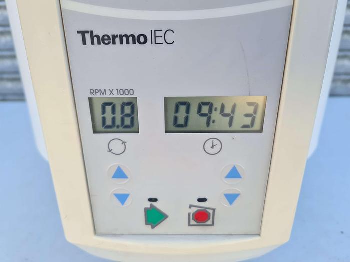 Used Thermo Centra CL-2 Centrifuge