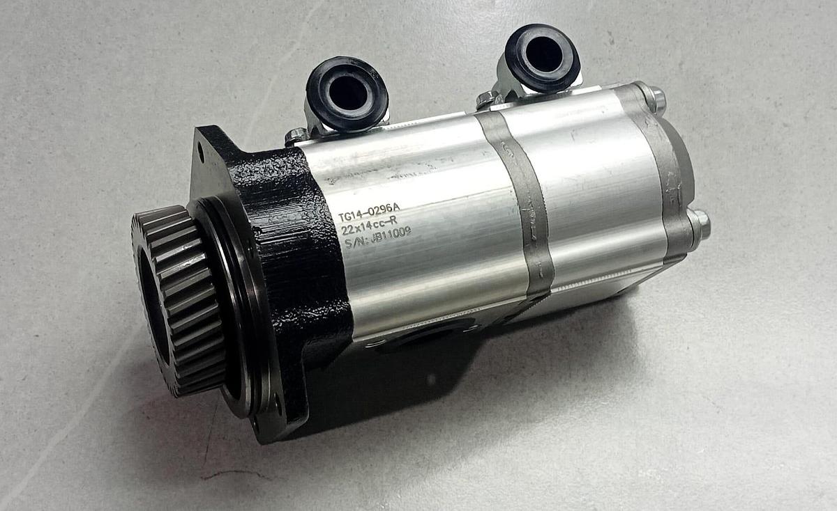 Bomba de engranajes (Gear Pump) fabricada para tractores de la marca Kioti.