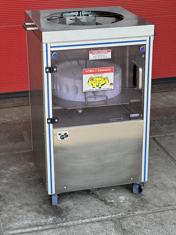 Refurbished DOMA-T KT 3, high performance cheese cutter for complete cheese wheels!
