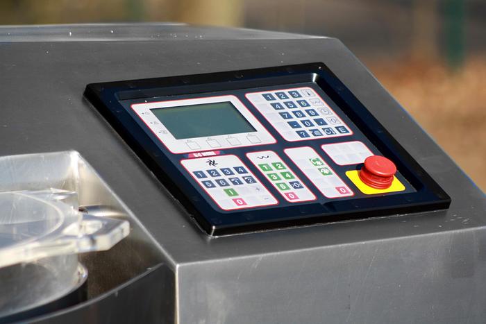 Überholt K+G Wetter CM 120 STL