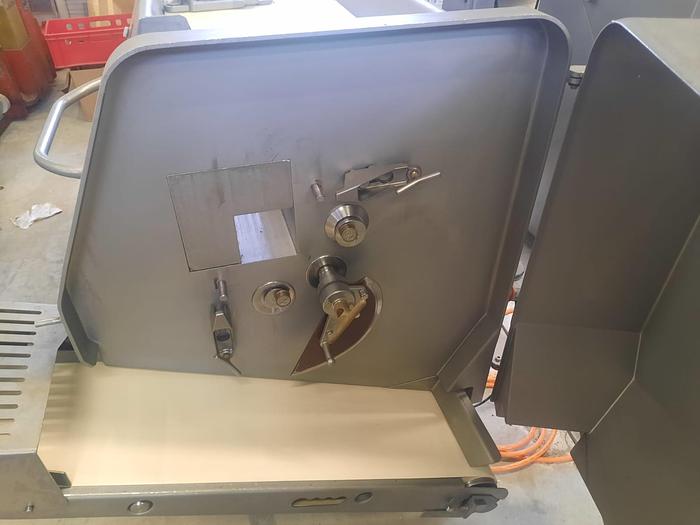 Überholt Treif Argon