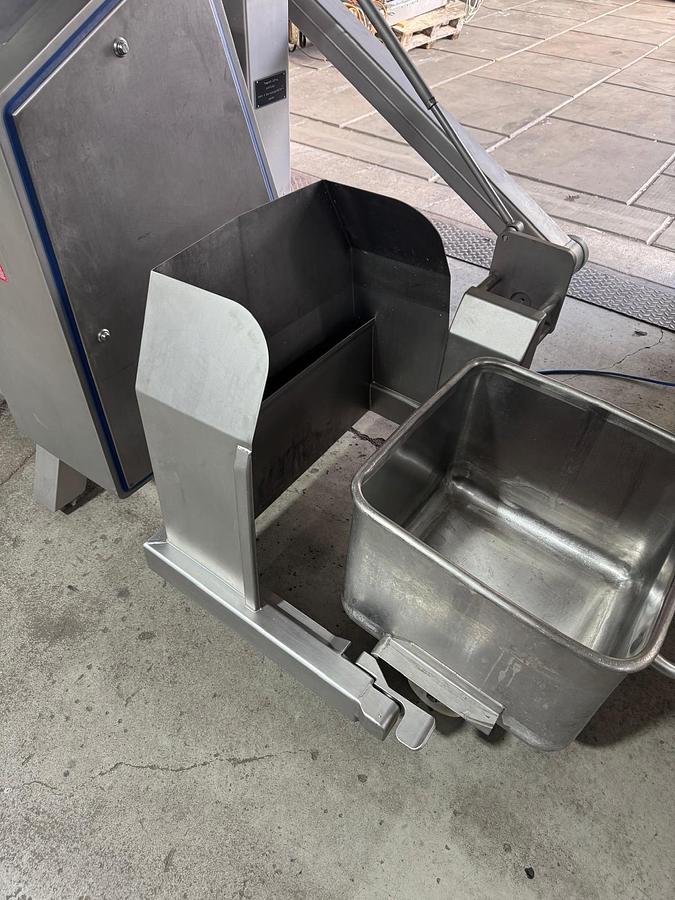 Refurbished 2017 VAKONA ESK 300 STL