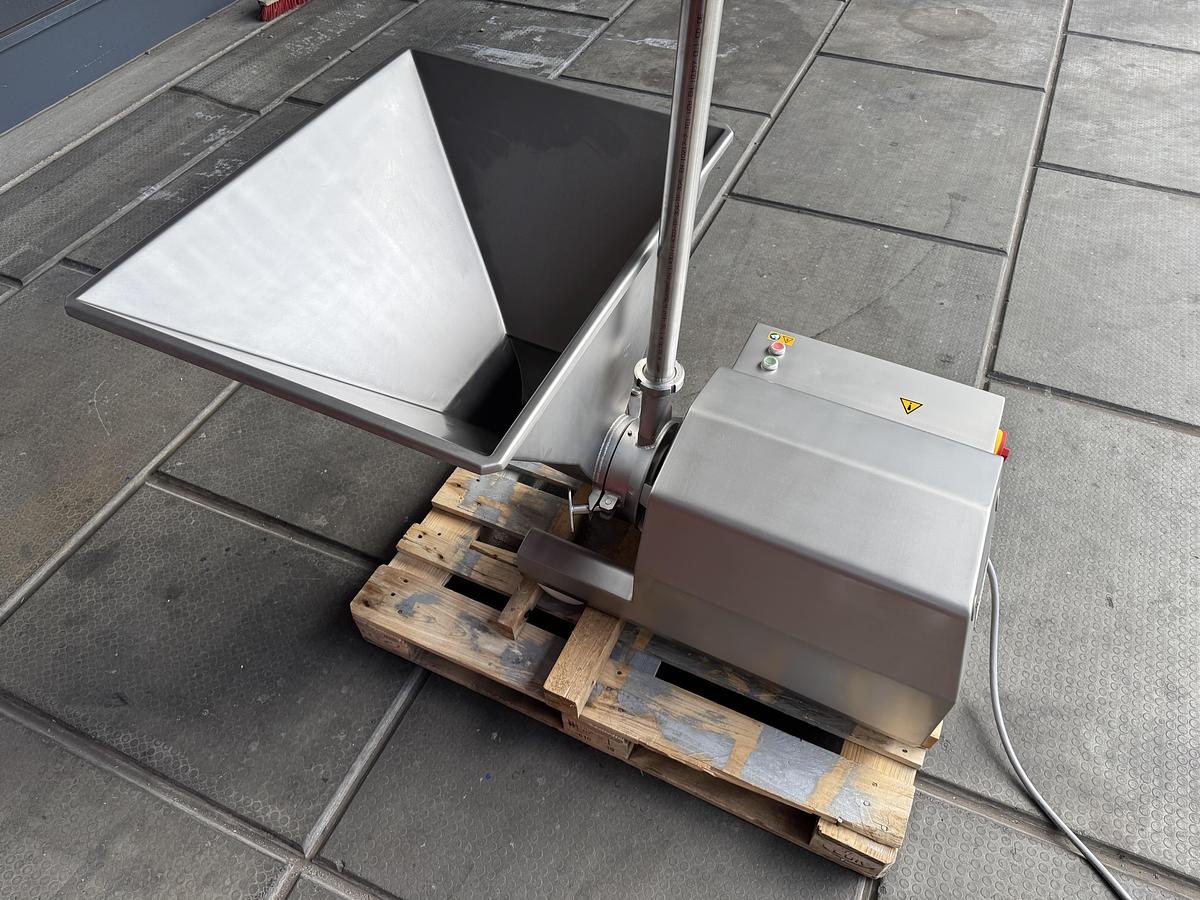 Used 2002 Stephan MCH 20 Microcut