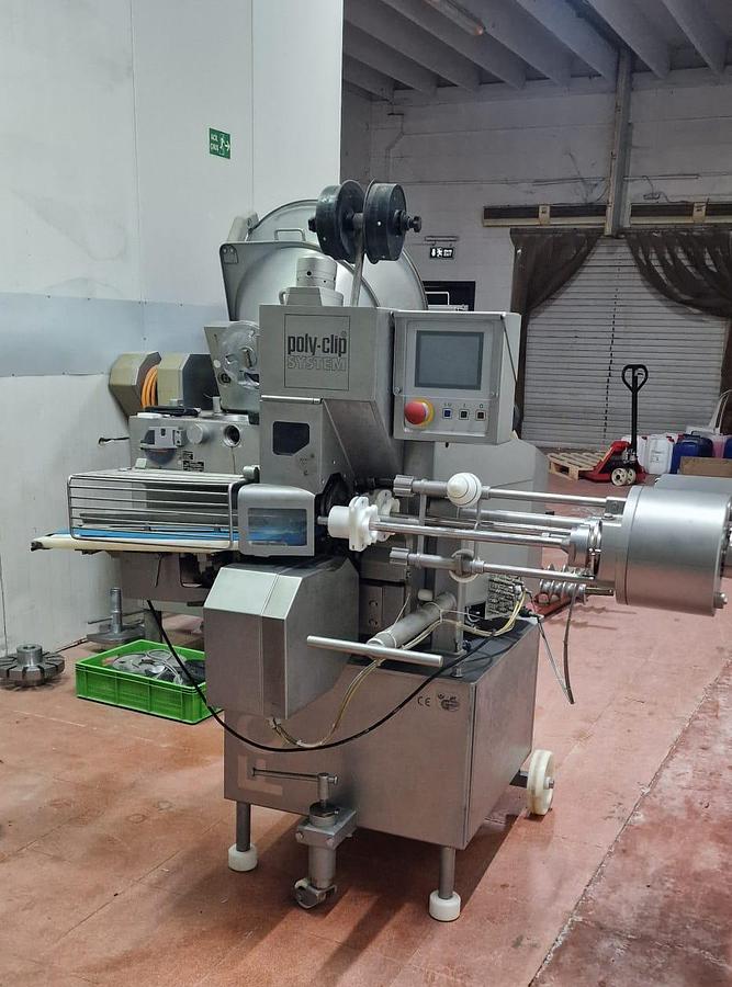 Refurbished 2009 Poly-clip FCA 3430-18