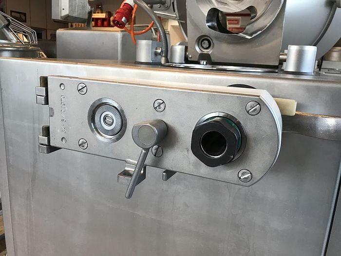 Überholt 2006 Handtmann VF 608