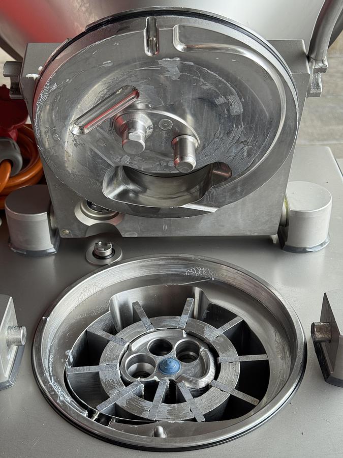 Refurbished 2006 Handtmann VF 608