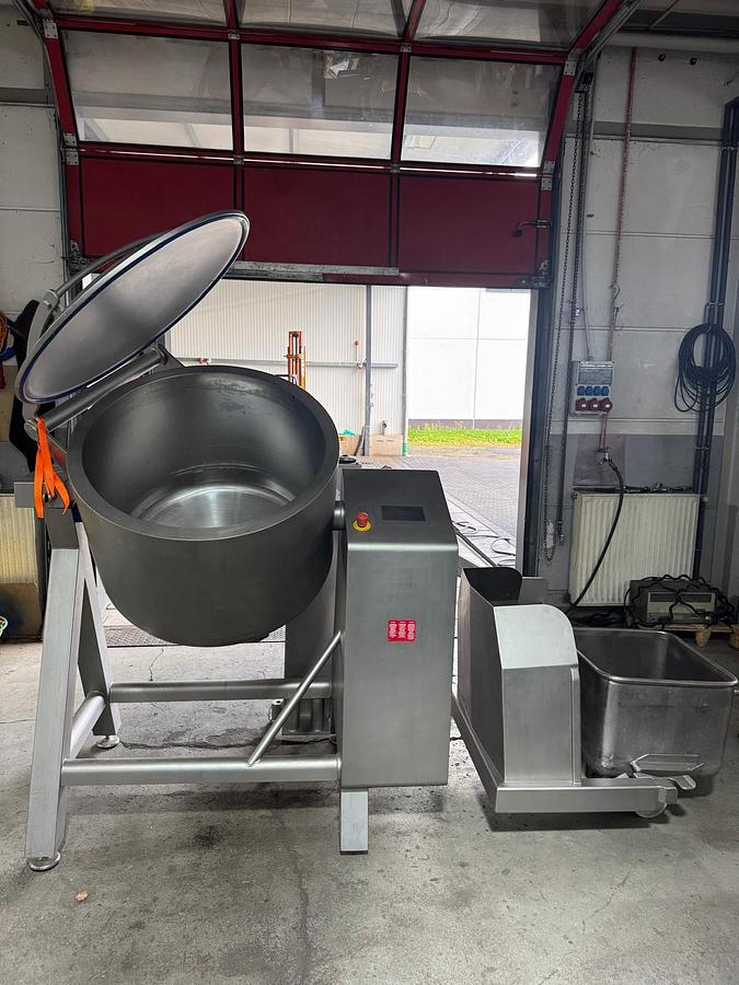 Refurbished 2017 VAKONA ESK 300 STL
