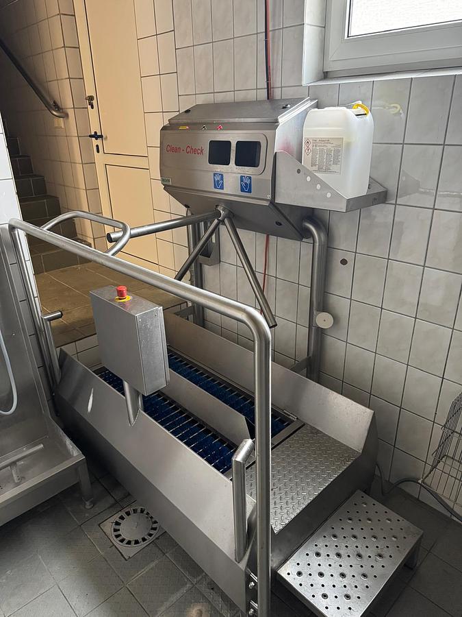 Used MOHN Clean-Check