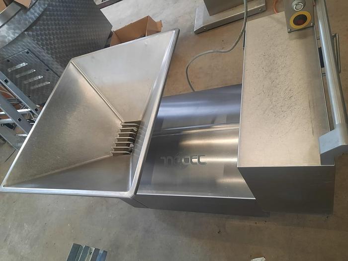 Überholt 2014 Inotec I140-11D