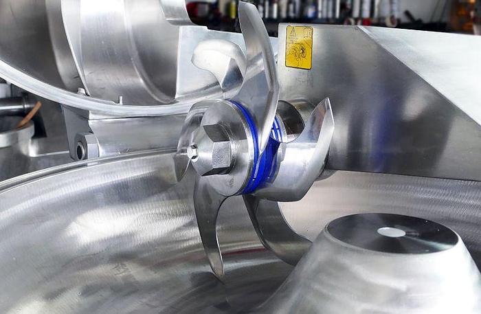 Überholt 2012 K+G Wetter CM 120 STL