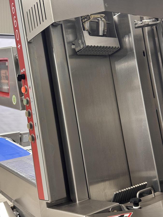 Refurbished 2015 Treif Divider 660+