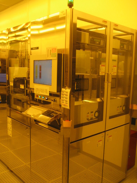 Used Suss Microtec ACS 800 Coater Developer