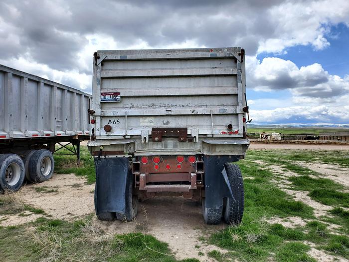 Used 32' End Dump / Slurry Trailer