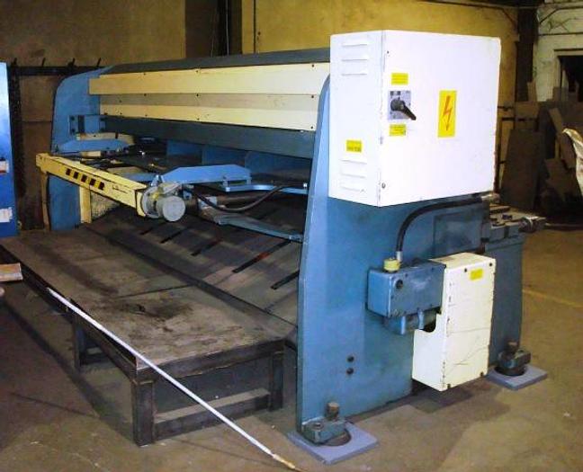 Used 1986 AMADA M-3060 Shear | 1/4" x 10', 42" FOPBG, 10 Sq. arm, Front Support