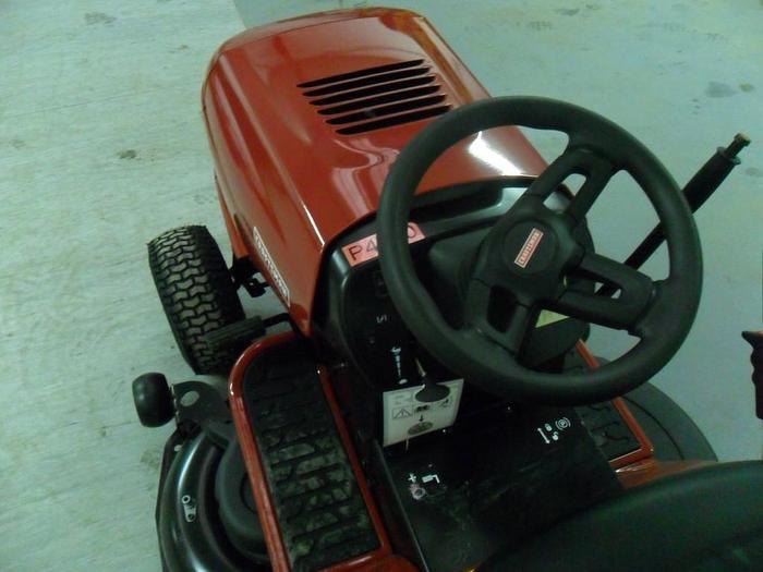 Used Tractor Lawn mower
