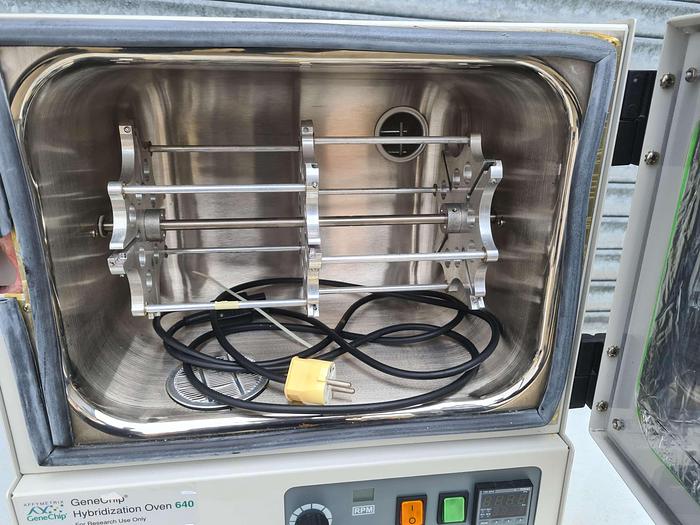 Used Affymetrix GeneChip Hybridization Oven 640