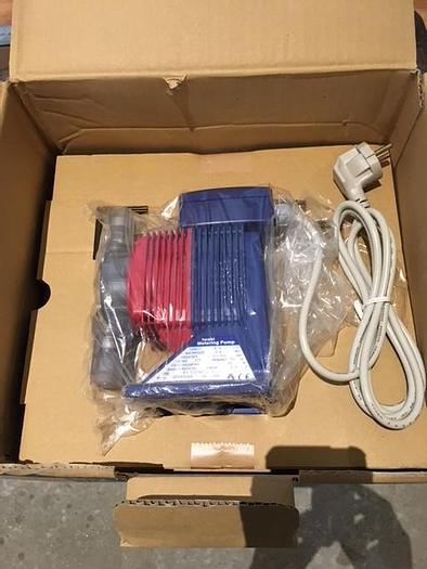 Used Iwaki ES-C31VC-3-S dosing pump
