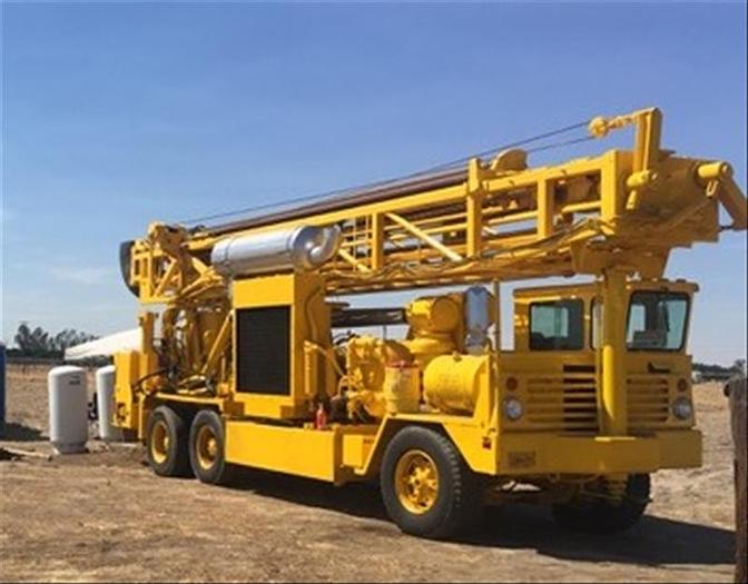 Used 1980 Ingersoll-Rand T4W Drill Rig